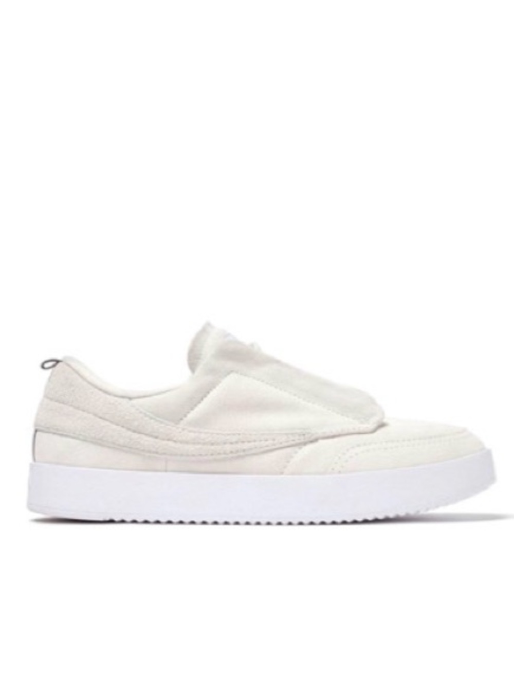 Fila Sanati Suede Sneaker (NWOT)
